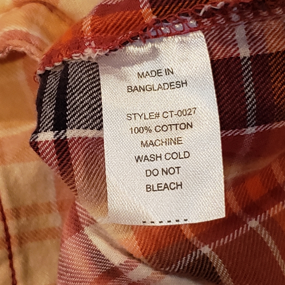 SALE Custom buttonup size small - Picture 9 of 9